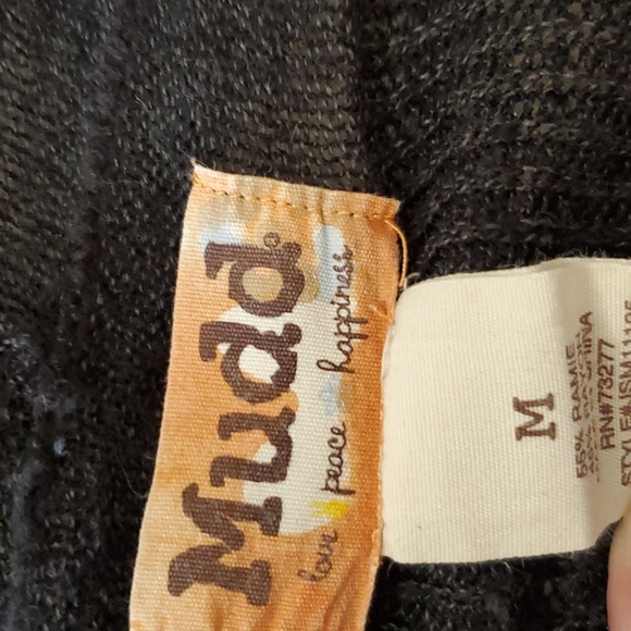 Mudd women'sshort sleeve open front cardigan.  Size medium. - Picture 3 of 7